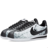 S72o5539 - Nike W Classic Cortez Cherry Blossom Wolf Grey, Black & White - Men - Shoes